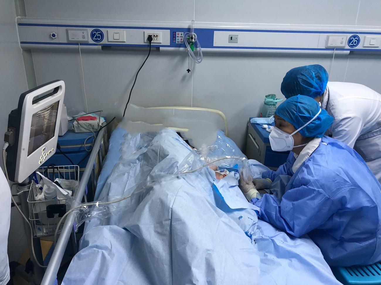 为患儿搭起“生命线”——医院成功实施一例超重低龄婴儿PICC置管术 为患儿搭起“生命线”——医院成功实施一例超重低龄婴儿PICC置管术