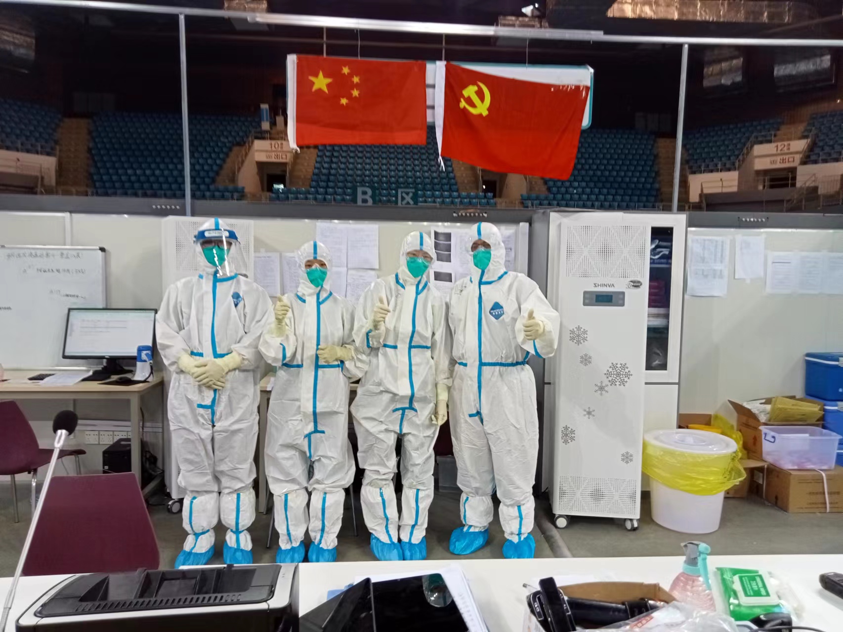 【同心抗疫】在方舱的这些日子里，累并快乐着