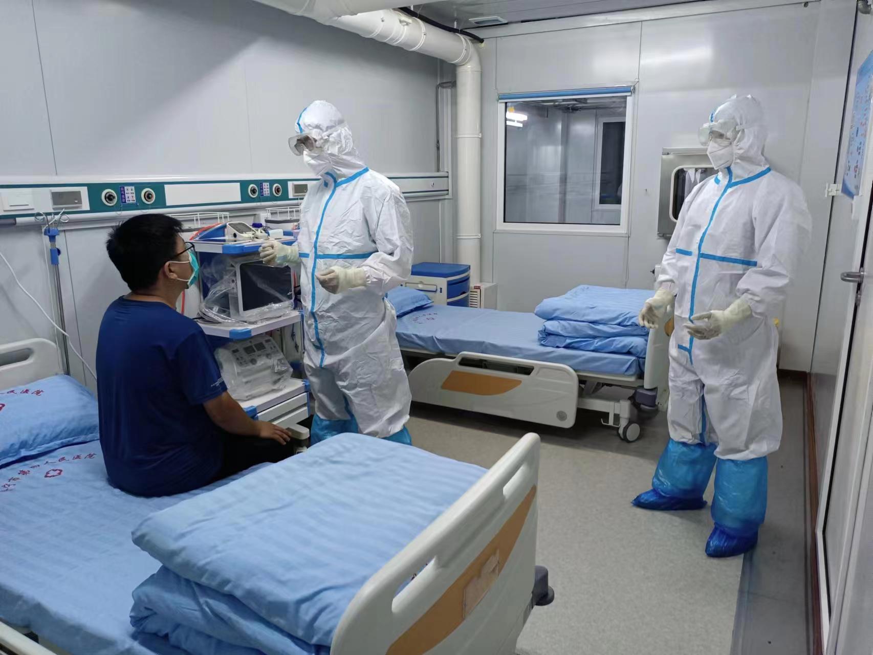 以练备战 严守防线——济宁市公共卫生医疗中心开展新冠肺炎医疗救治实战演练