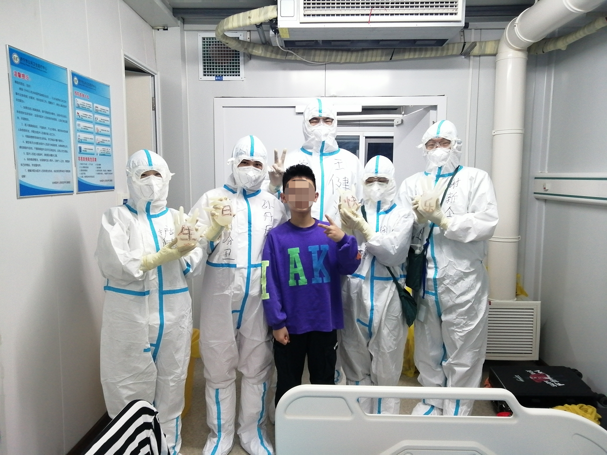 【同心抗疫】“疫”线感动：一场别样的生日会