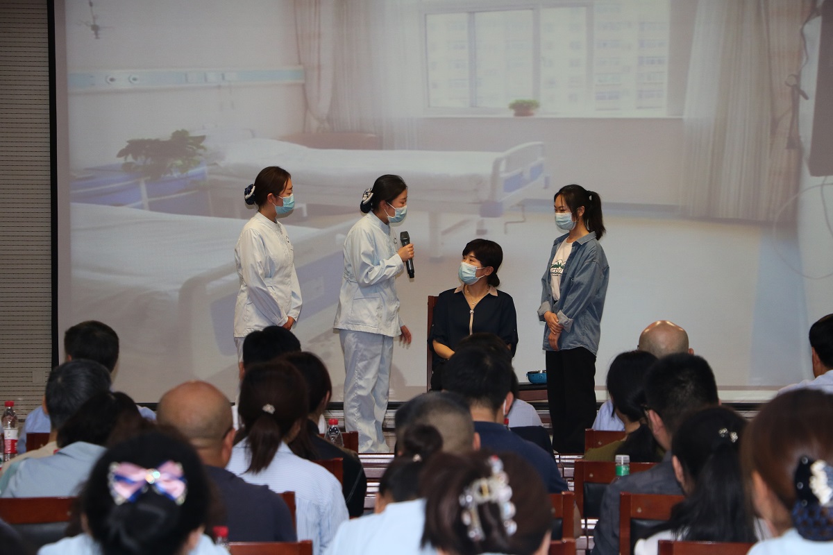 【庆祝5·12国际护士节】护理促健康 携手向未来 ——济宁市公共卫生医疗中心举办庆祝建院70周年暨5.12护士节表彰大会