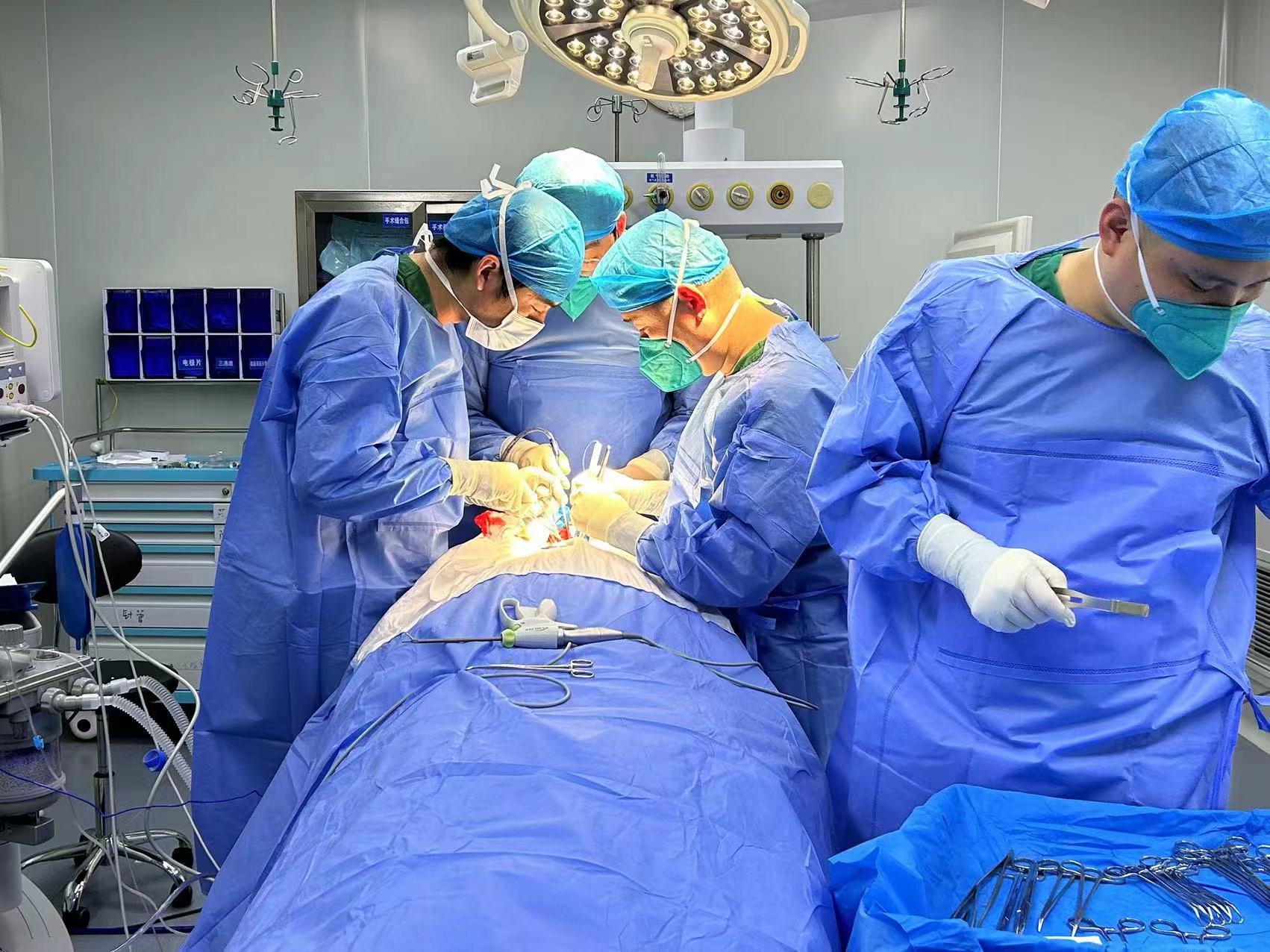 我院首例！普外科团队成功实施