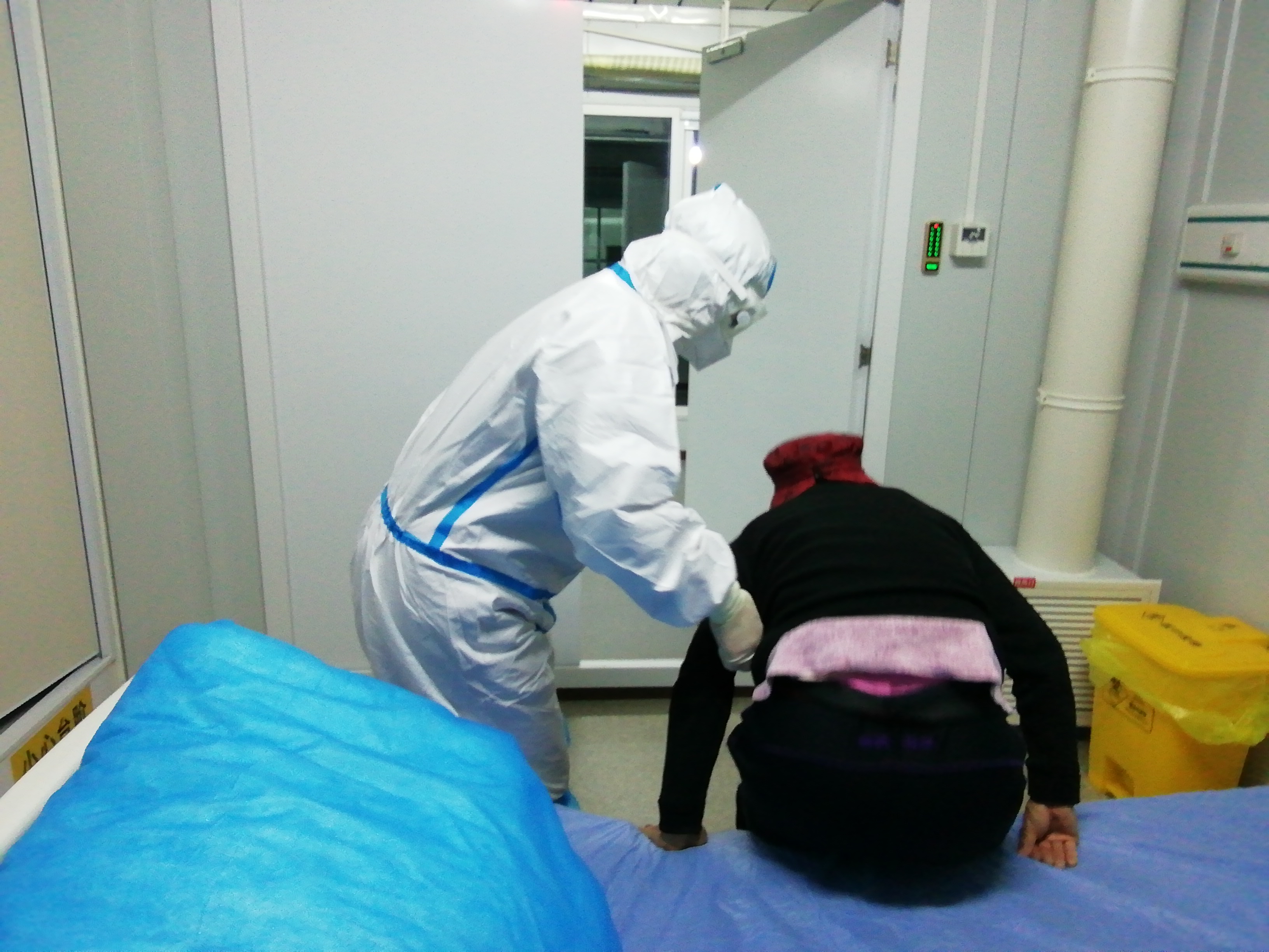 【5·12国际护士节】将心比心，用爱温暖患者