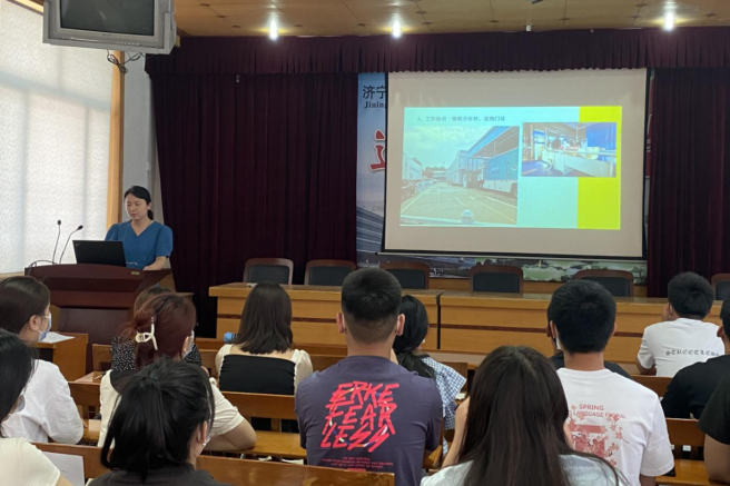 医院新入职护理人员完成岗前培训 医院新入职护理人员完成岗前培训