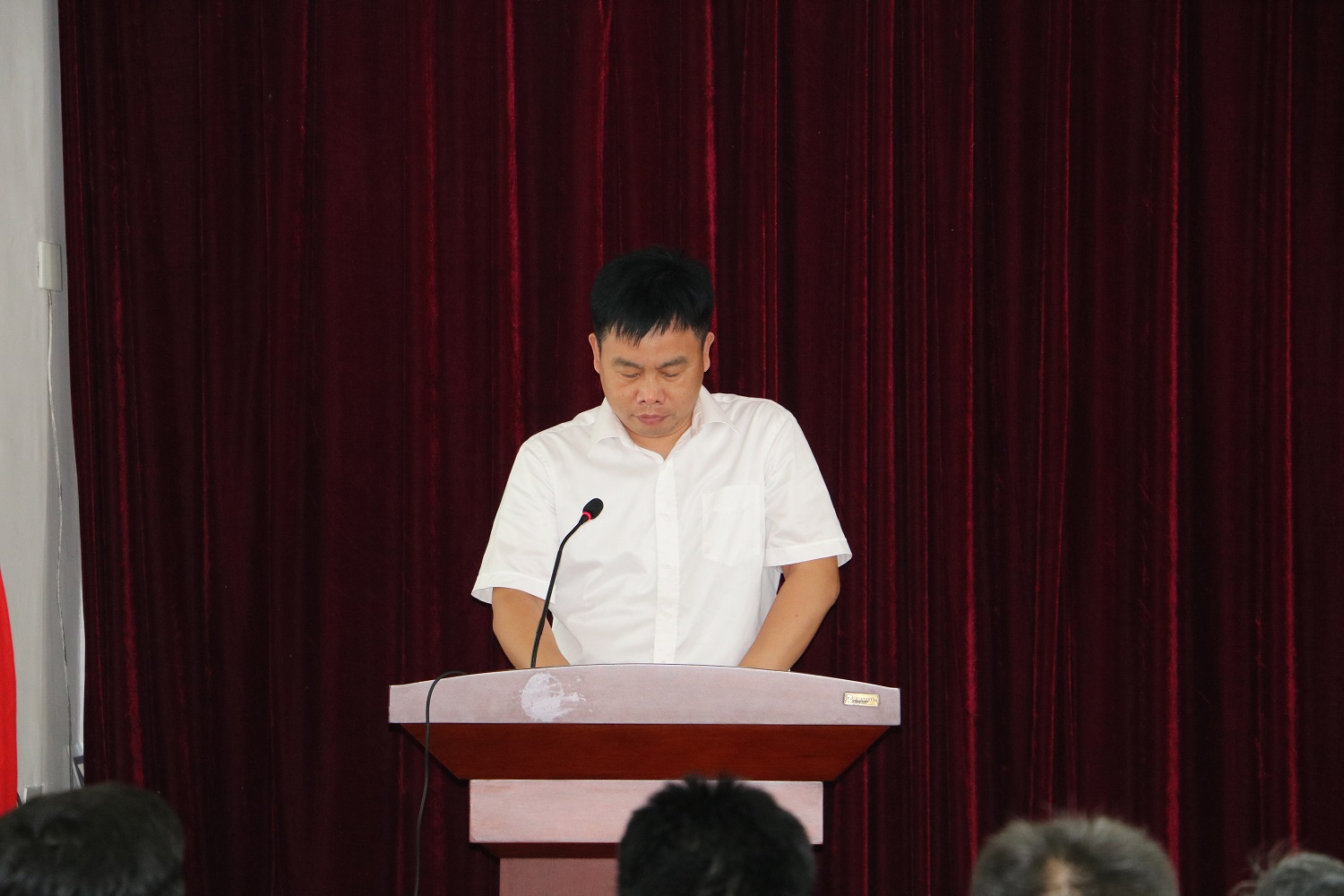 济宁市公共卫生医疗中心与济宁市第一人民医院举行紧密型城市医联体签约暨揭牌仪式