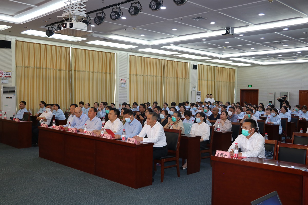 【庆祝5·12国际护士节】护理促健康 携手向未来 ——济宁市公共卫生医疗中心举办庆祝建院70周年暨5.12护士节表彰大会